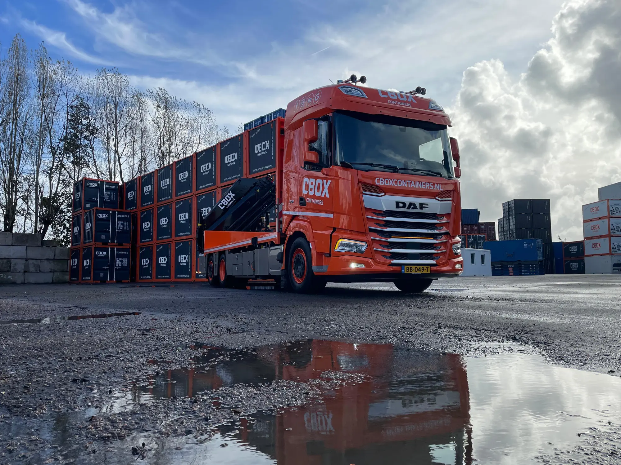 Fast and flexible container rental tailored to your needs.