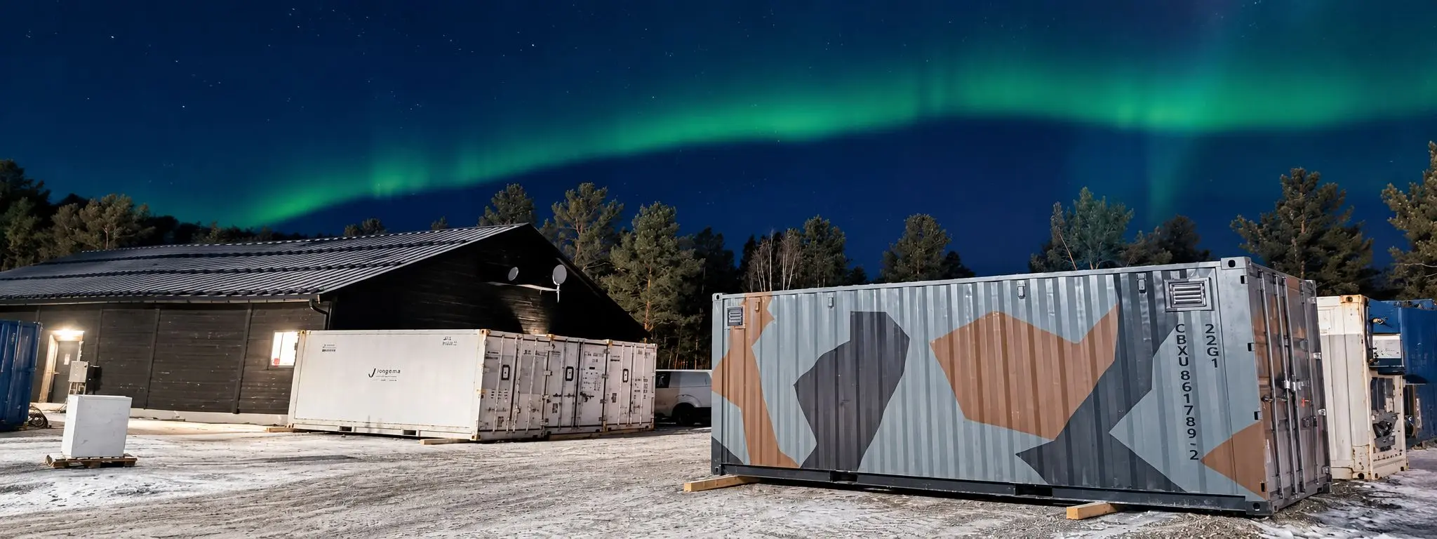 Custom 20ft mobile office container with camouflage finish for defence deployment